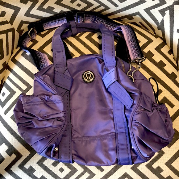 lululemon athletica Handbags - Lululemon Bag